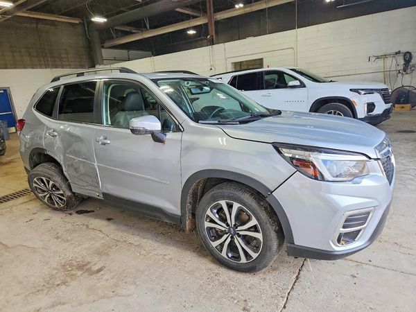 2021 SUBARU FORESTER Limited