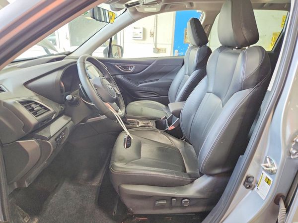 2021 SUBARU FORESTER Limited
