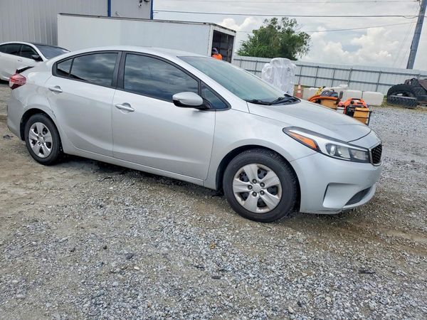 2017 KIA FORTE LX Base