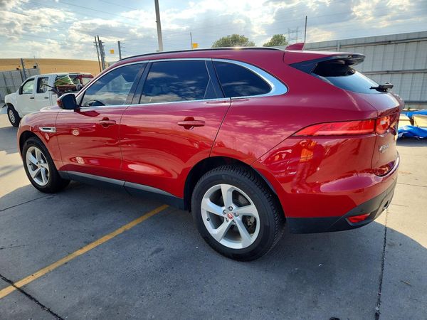2019 JAGUAR F-PACE Premium