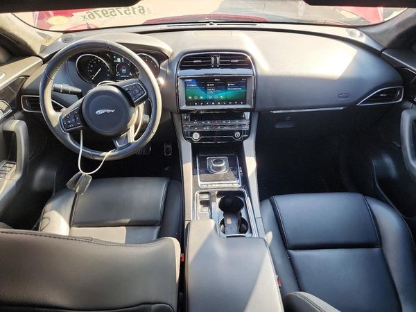 2019 JAGUAR F-PACE Premium