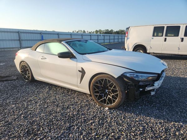 2020 BMW M8