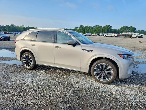 2024 MAZDA CX-90 Premium Plus Package — Passenger 3/4