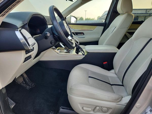 2024 MAZDA CX-90 Premium Plus Package — DENT