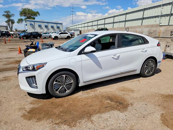 2021 HYUNDAI IONIQ SE