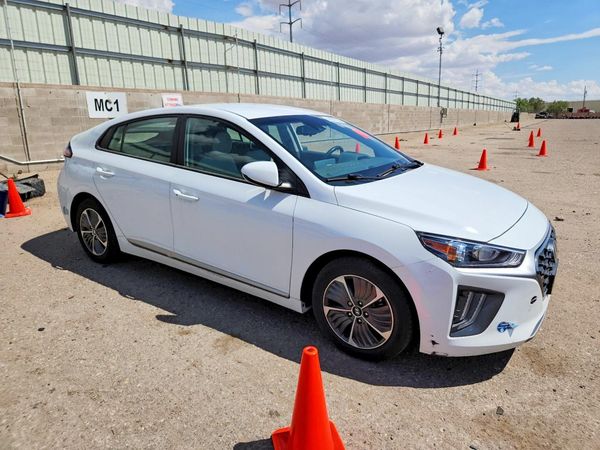 2021 HYUNDAI IONIQ SE