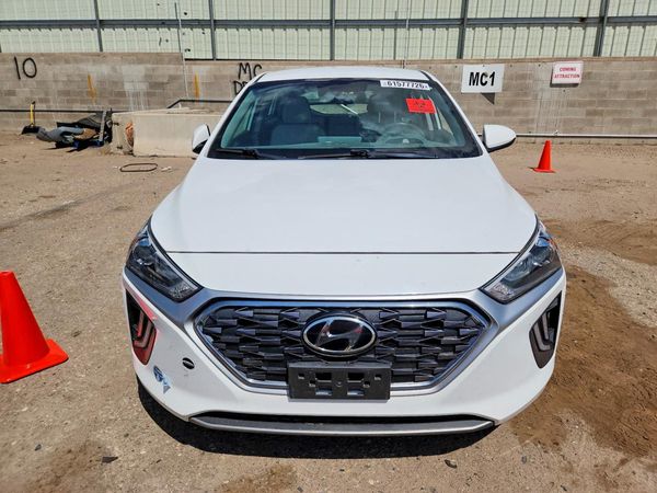2021 HYUNDAI IONIQ SE