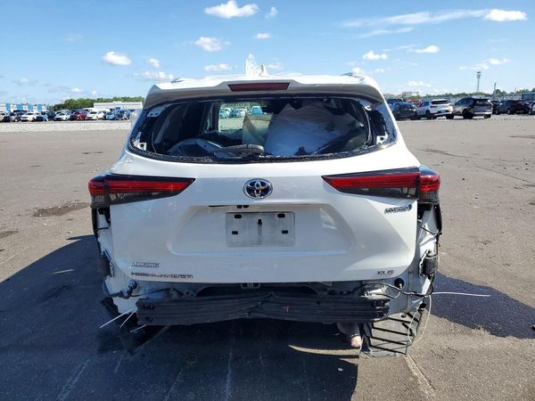 2023 TOYOTA HIGHLANDER