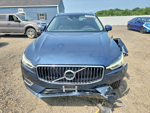 2019 VOLVO XC60 Inscription
