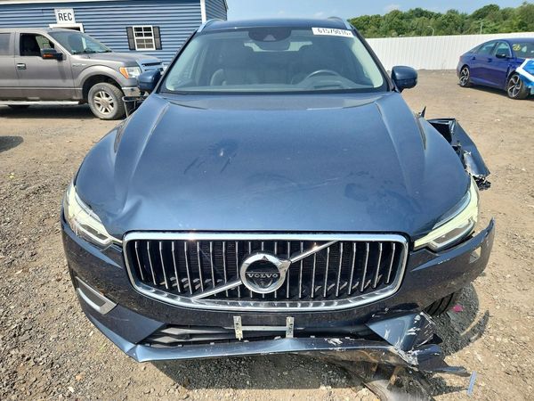 2019 VOLVO XC60 Inscription