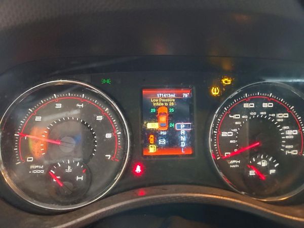 2014 DODGE CHARGER