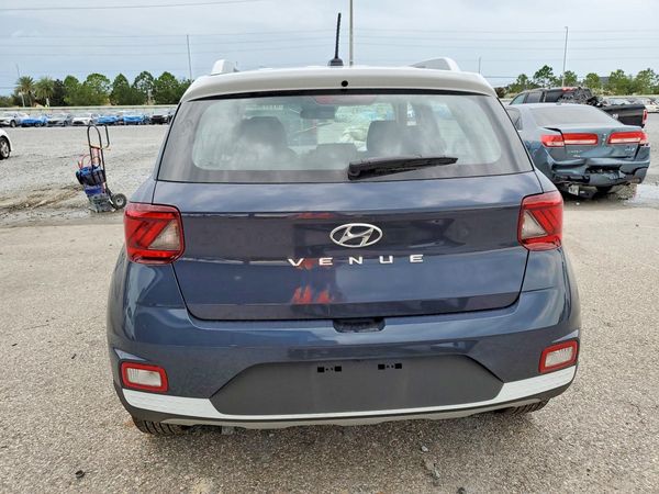 2026 HYUNDAI VENUE