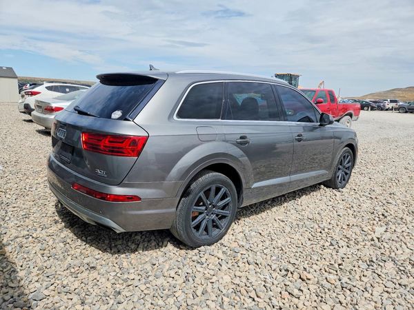 2017 AUDI Q7