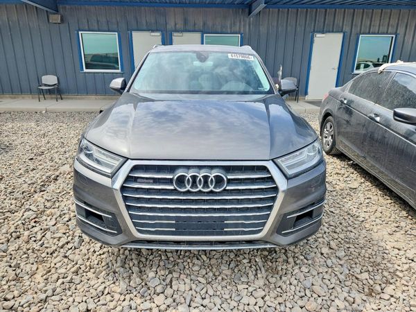 2017 AUDI Q7