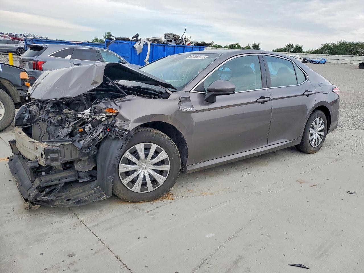 2018 TOYOTA CAMRY LE Hybrid