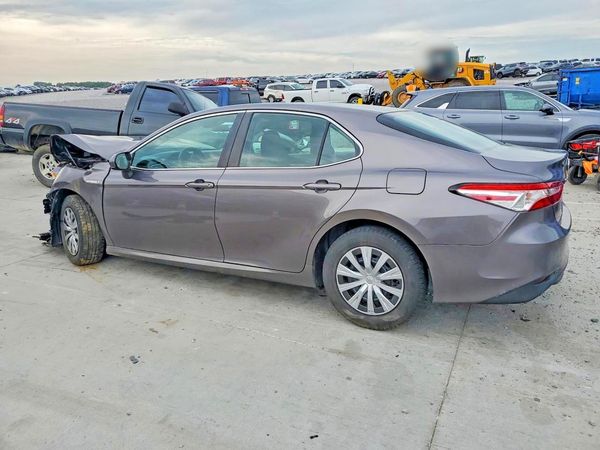 2018 TOYOTA CAMRY LE Hybrid