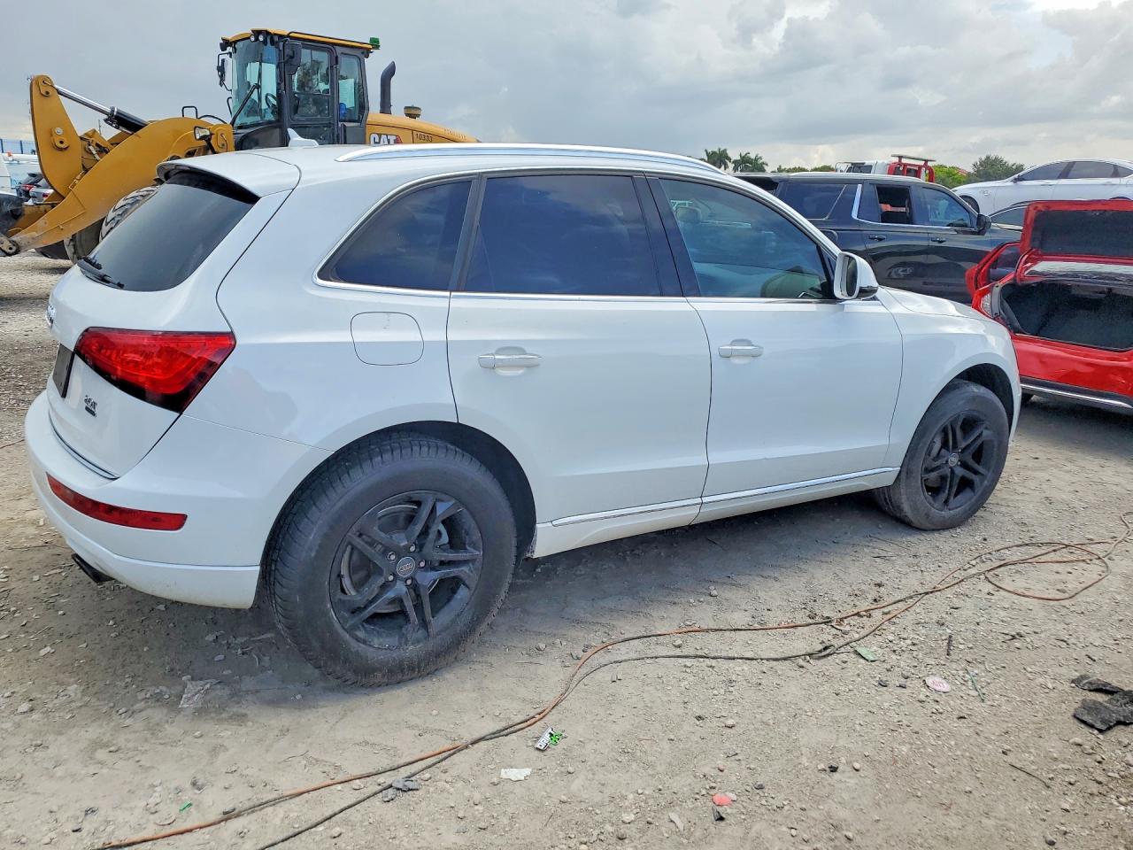 2016 AUDI Q5