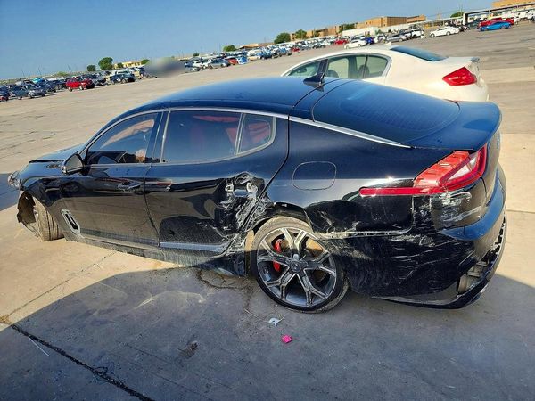 2021 KIA STINGER GT