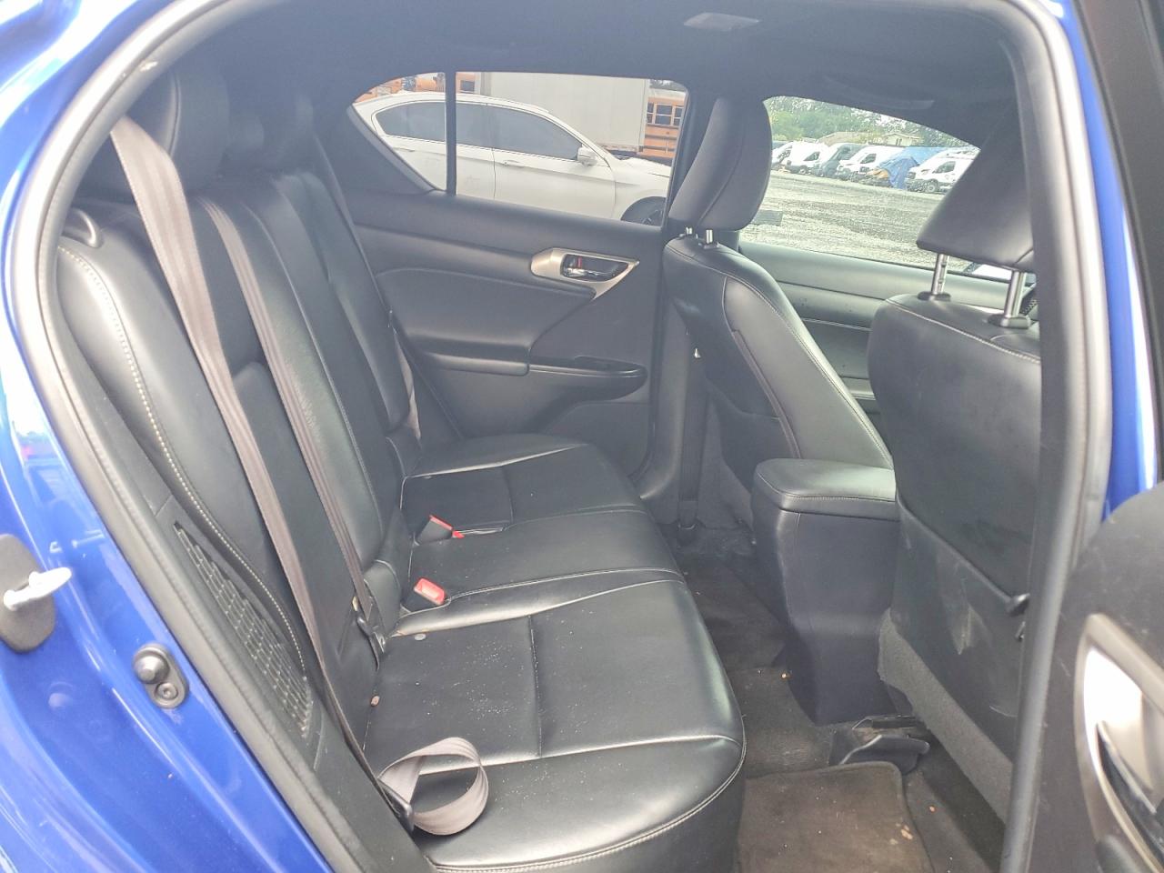 2015 LEXUS CT 200h
