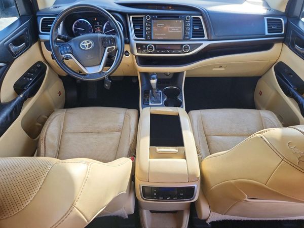 2016 TOYOTA HIGHLANDER Base/Hybrid