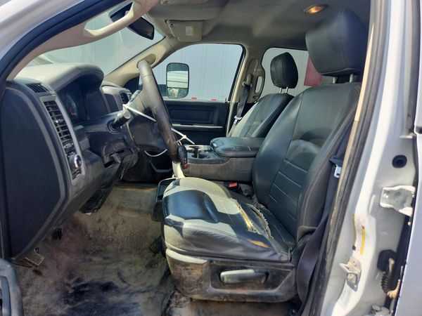 2016 RAM 5500 CREW CAB CHASSIS