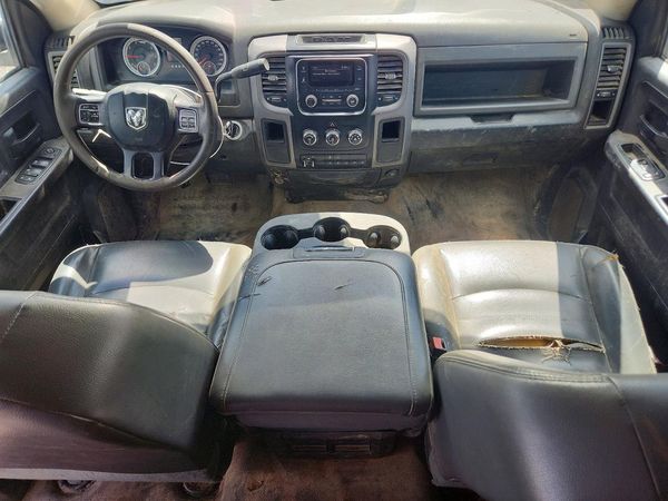2016 RAM 5500 CREW CAB CHASSIS
