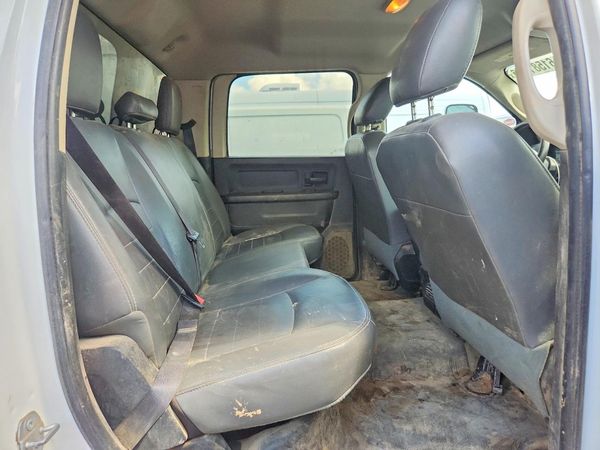 2016 RAM 5500 CREW CAB CHASSIS