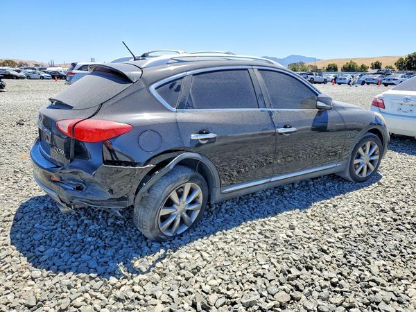 2016 INFINITI QX50