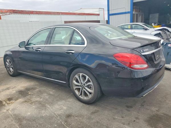 2018 MERCEDES-BENZ C C300