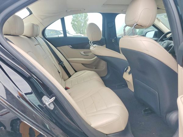 2018 MERCEDES-BENZ C C300