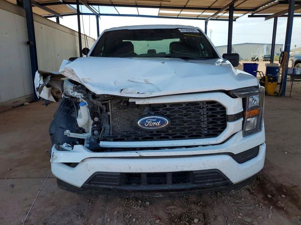 2023 FORD F150