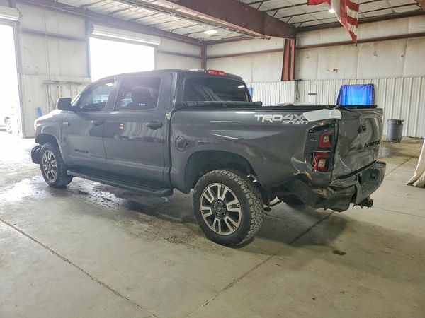 2018 TOYOTA TUNDRA