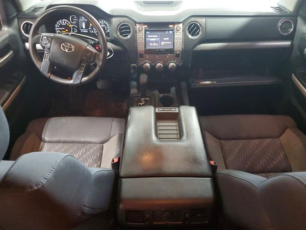 2018 TOYOTA TUNDRA