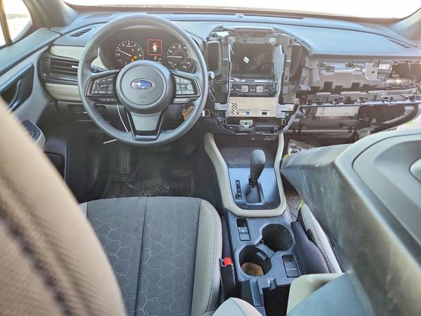 2025 SUBARU FORESTER Base Plus