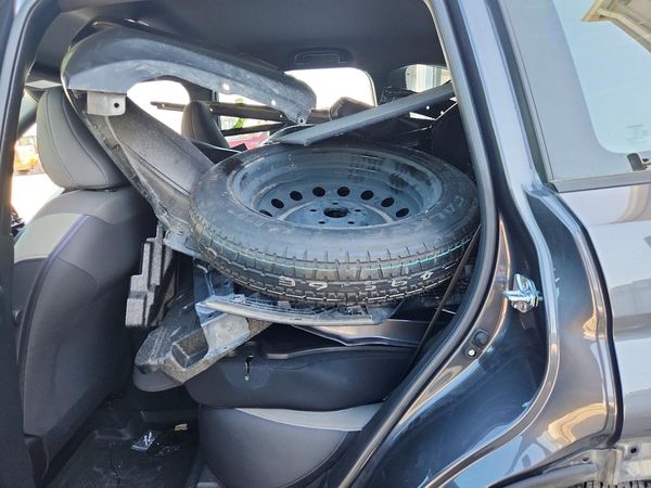 2025 SUBARU FORESTER Base Plus