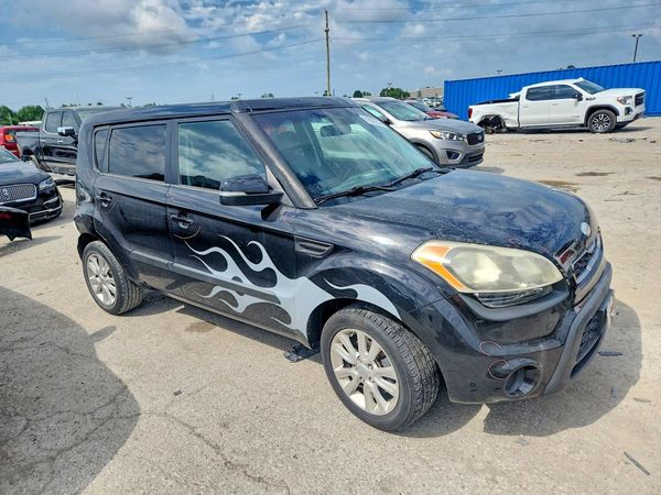 2013 KIA SOUL