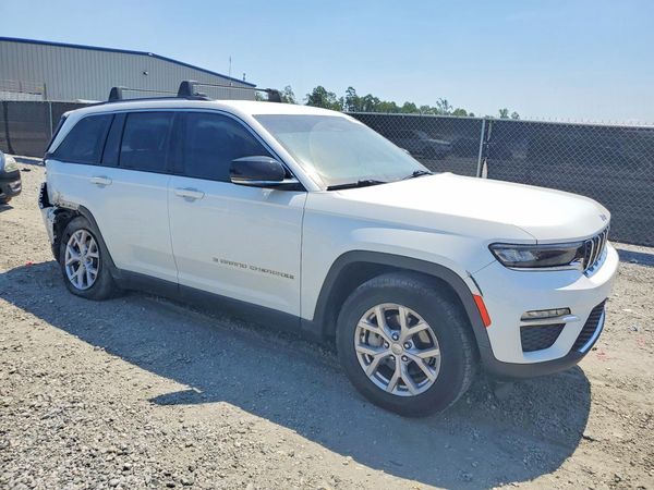 2022 JEEP GRAND CHEROKEE