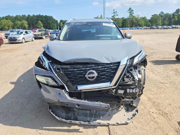 2022 NISSAN ROGUE Platinum