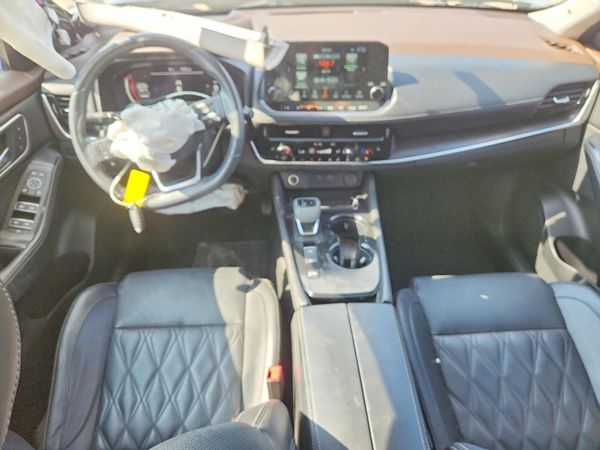 2022 NISSAN ROGUE Platinum