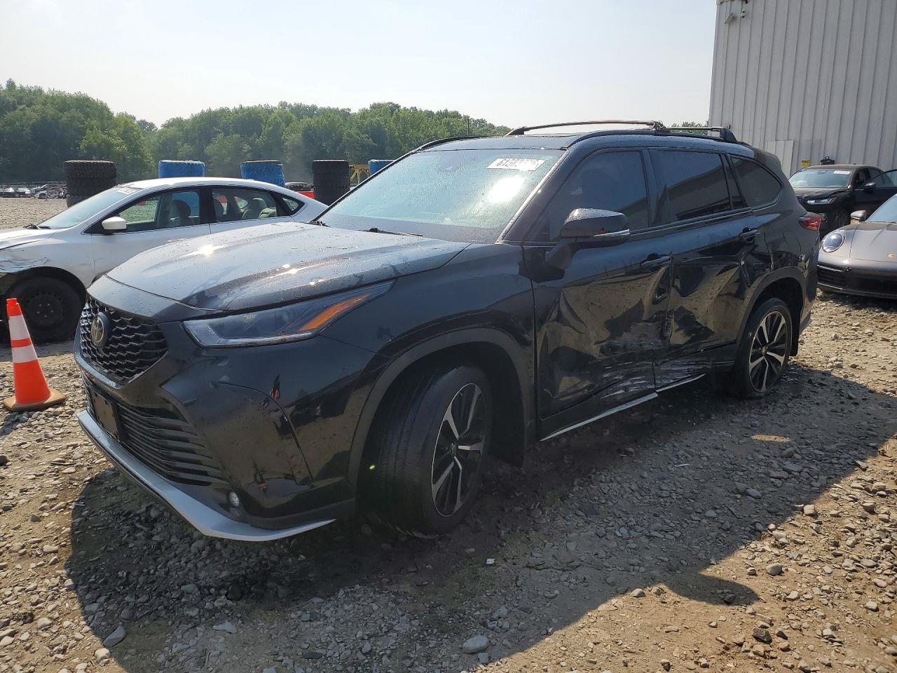 2022 TOYOTA HIGHLANDER