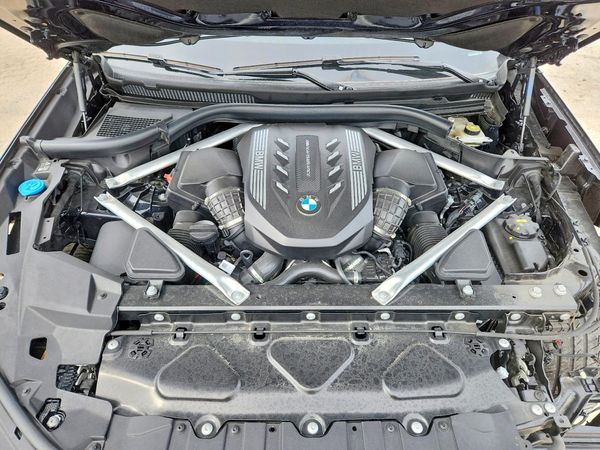 2023 BMW X5 M50i