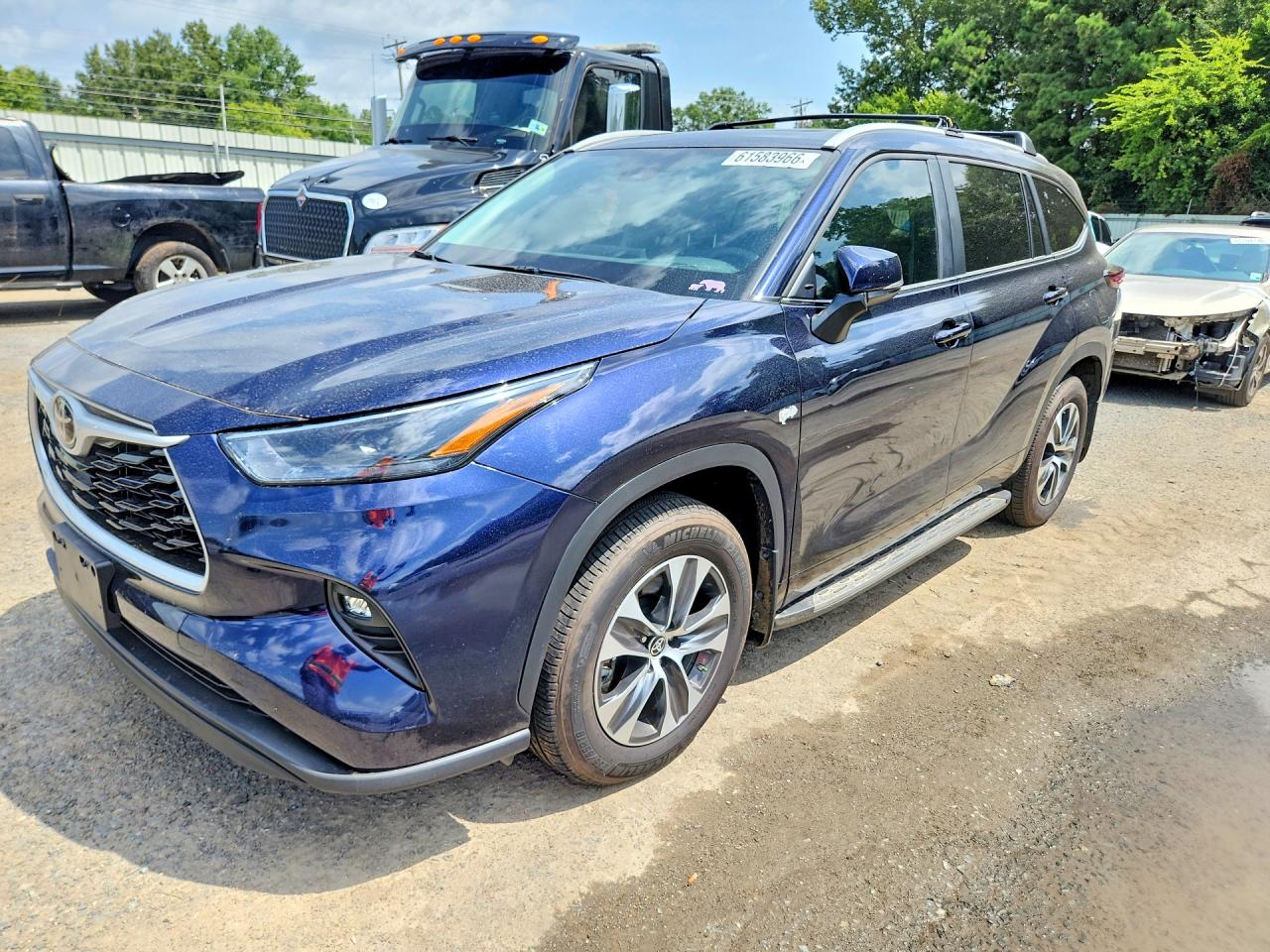 2025 TOYOTA HIGHLANDER LE, XLE, Limited