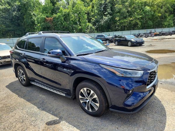 2025 TOYOTA HIGHLANDER LE, XLE, Limited
