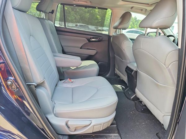 2025 TOYOTA HIGHLANDER LE, XLE, Limited
