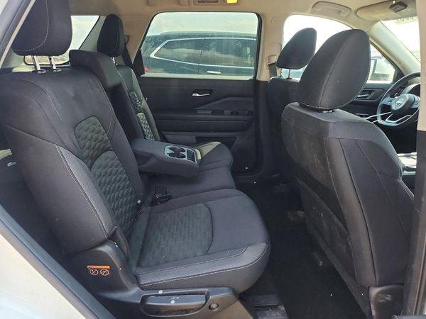 2022 NISSAN PATHFINDER S