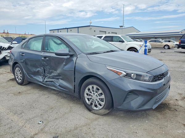2022 KIA FORTE FE, LXS
