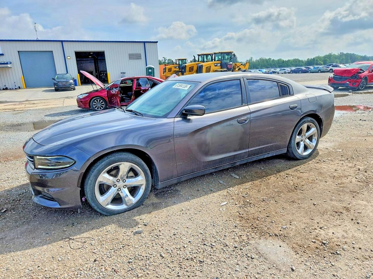 2015 DODGE CHARGER SE RWD