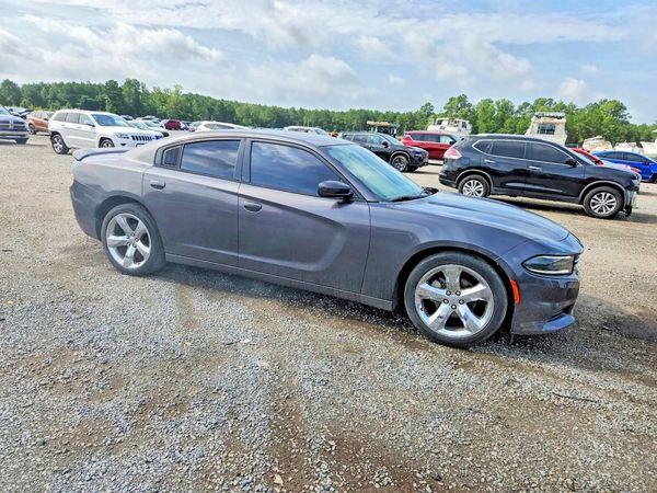 2015 DODGE CHARGER SE RWD