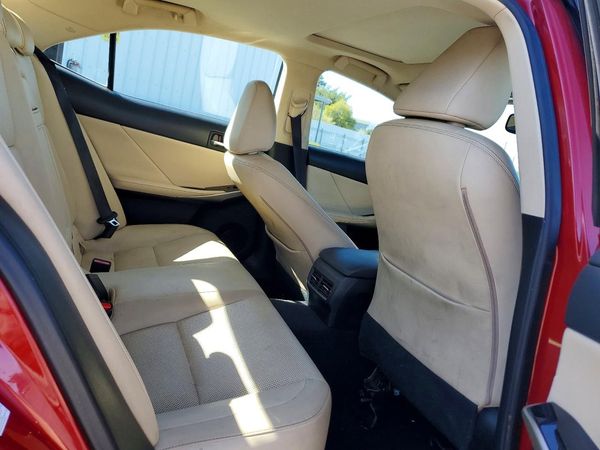 2015 LEXUS IS 250