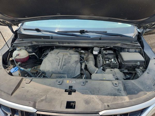 2022 KIA CARNIVAL LX, LX Seat Package